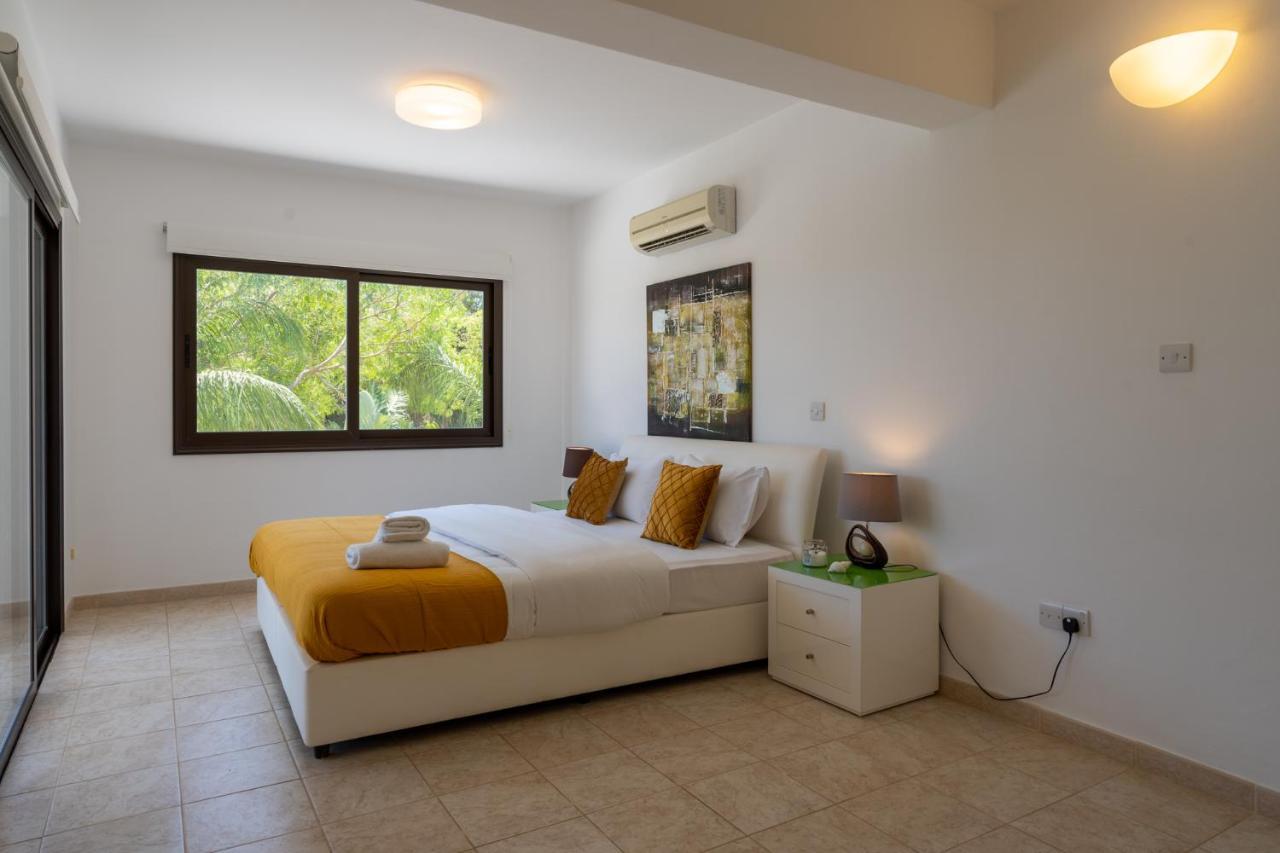 Lime 3-Bedroom Villa In Protaras Bagian luar foto