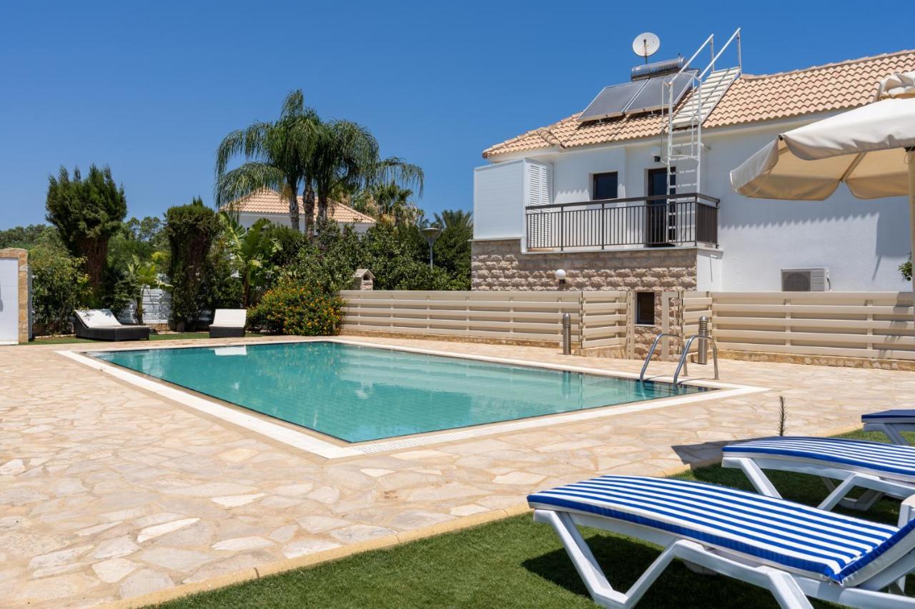 Lime 3-Bedroom Villa In Protaras Bagian luar foto