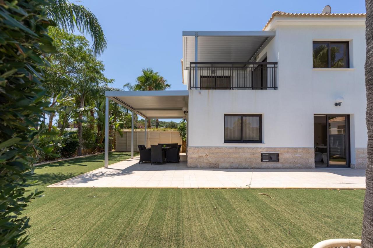 Lime 3-Bedroom Villa In Protaras Bagian luar foto