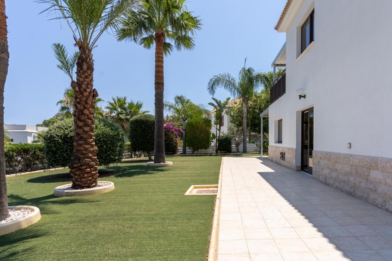 Lime 3-Bedroom Villa In Protaras Bagian luar foto